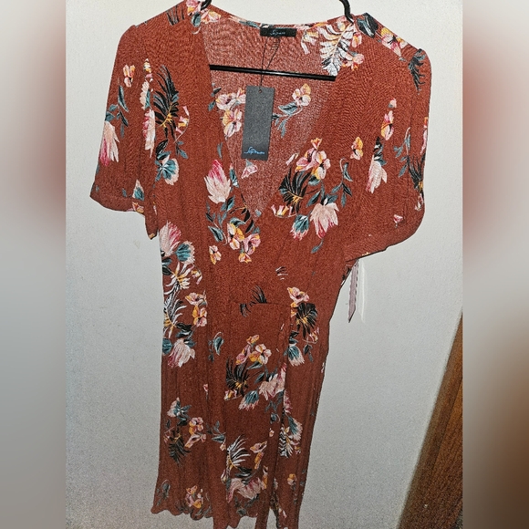 Soprano Dresses & Skirts - Soprano NWT Dress Size Medium